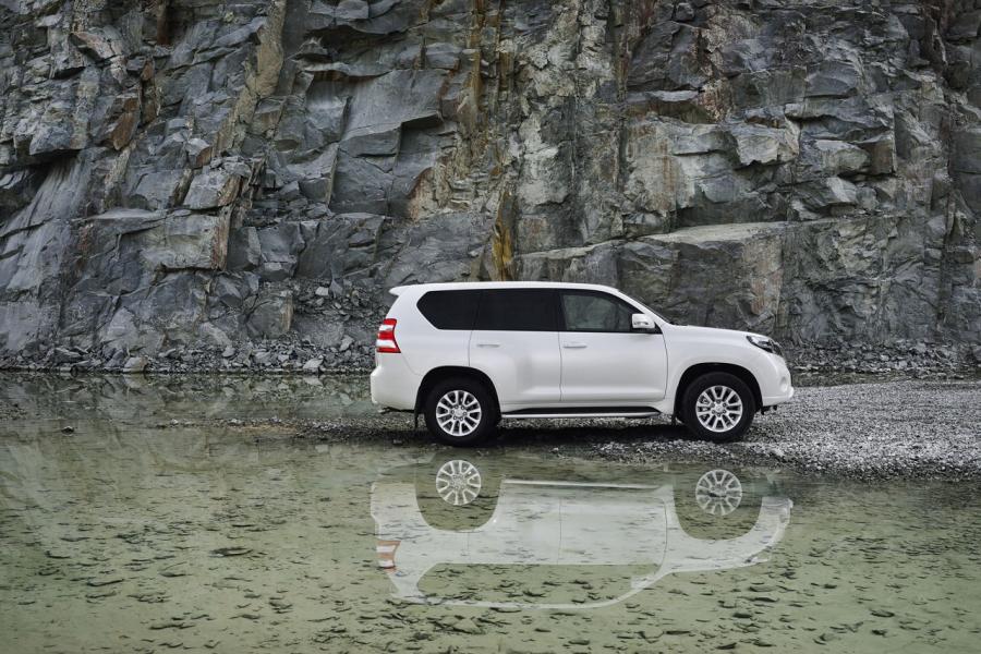  Toyota Land Cruiser Prado 2013 года  (фото 55 из 103)
